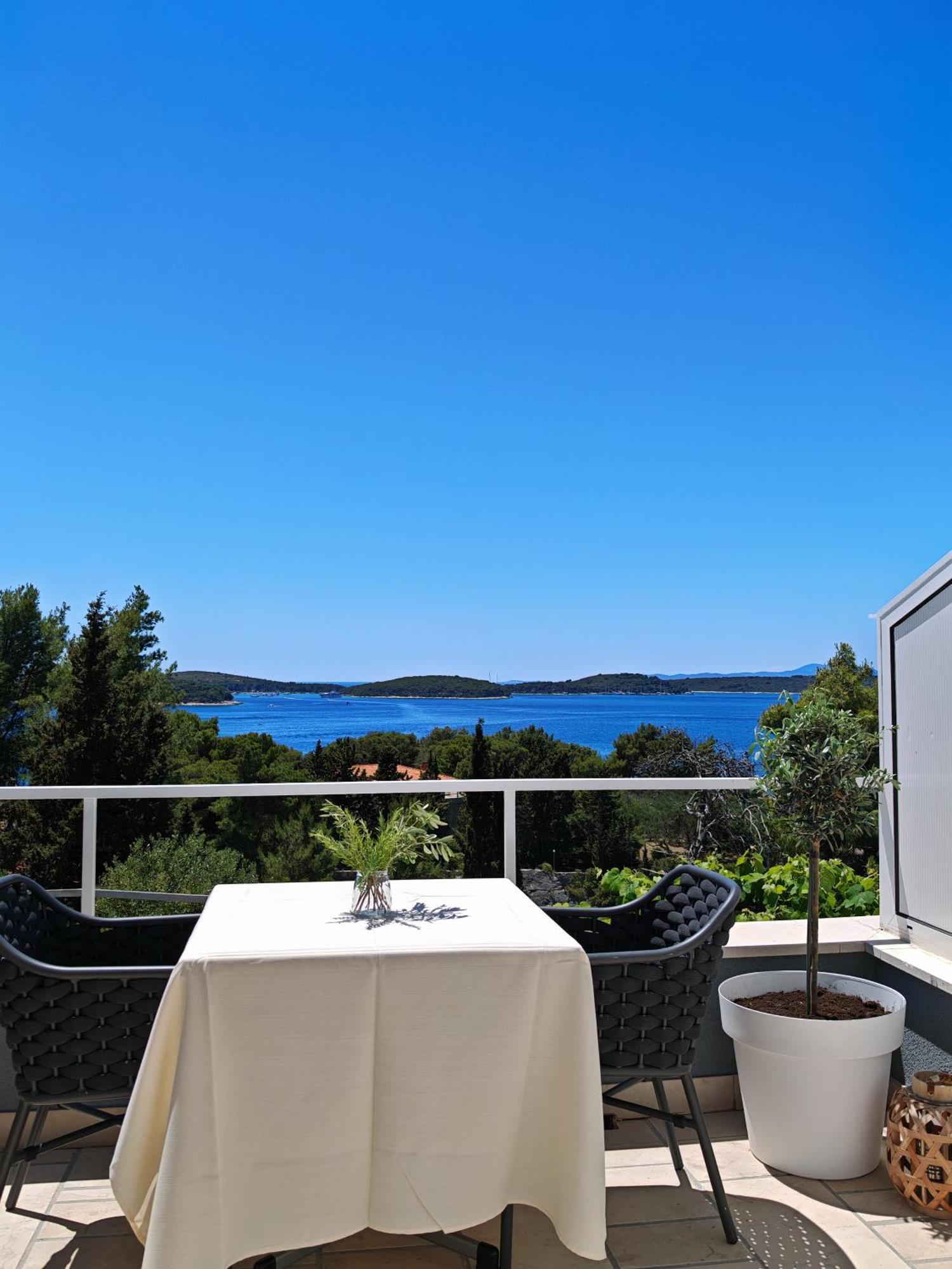 Apartments Melani Hvar 赫瓦尔 客房 照片